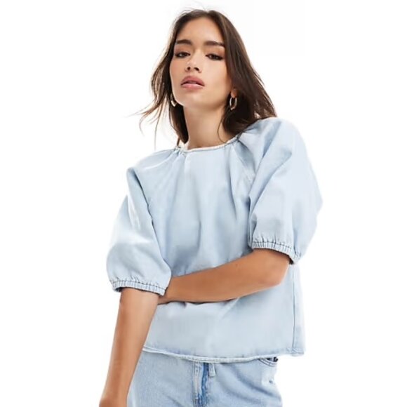 NWT ASOS DESIGN denim raglan puff sleeve top in bleach - Picture 2 of 4